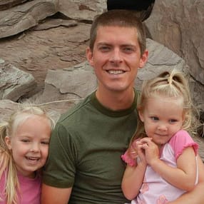 Lynn and girls 1